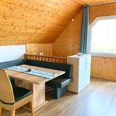 Balatonfoeldvar Centrum Apartmanok Luaran gambar